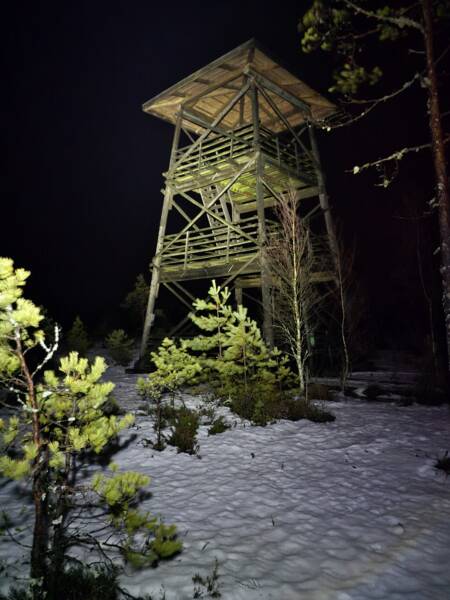 Vaatetorn öises rabas